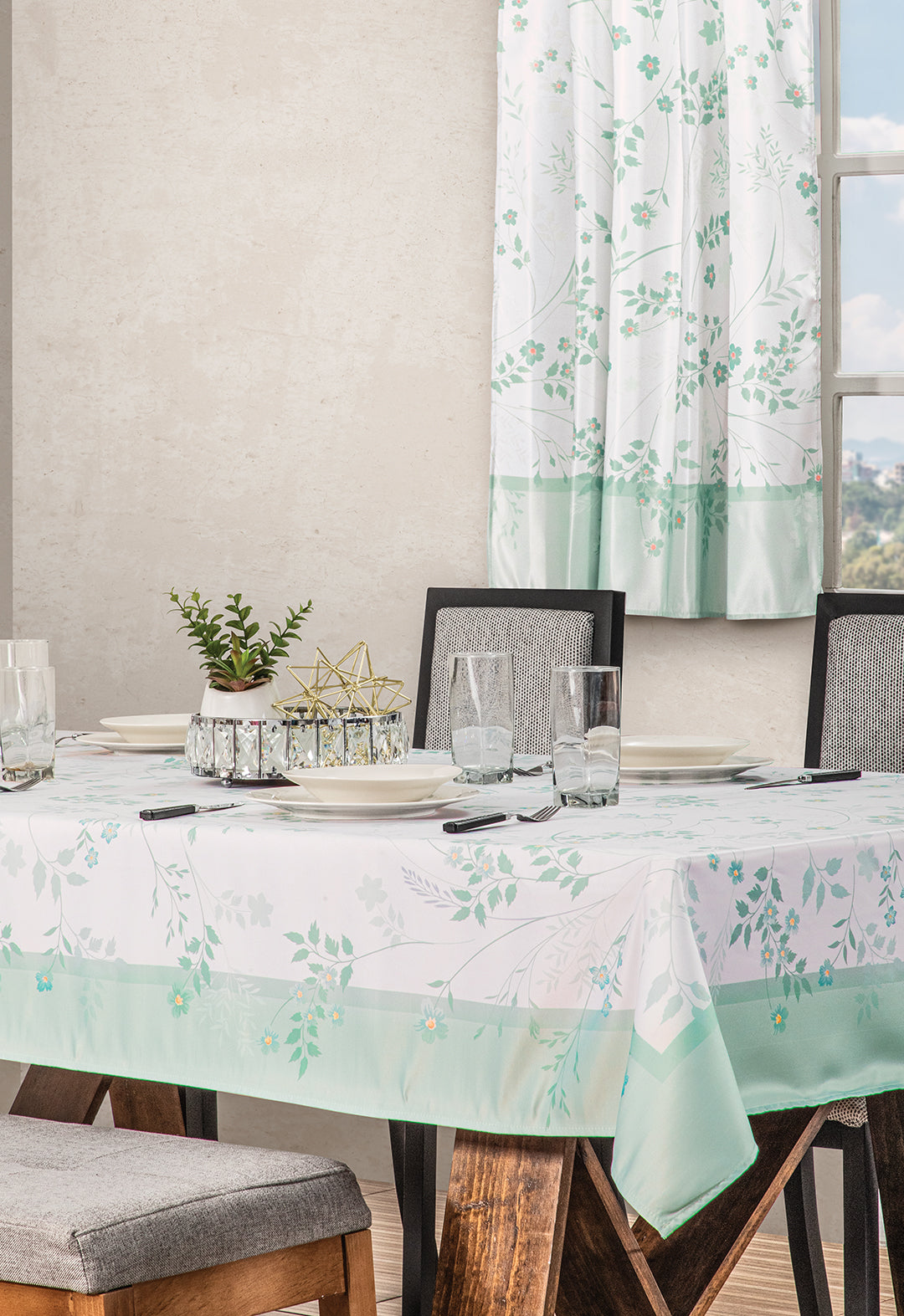 Mint Flora Rectangular Tablecloth